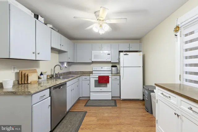 $275,000 | 5380 King Arthur Circle, Baltimore, MD 21237