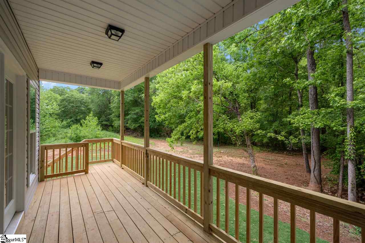 543 Winsland Way Moore, SC 29369 - Photo 14 of 34