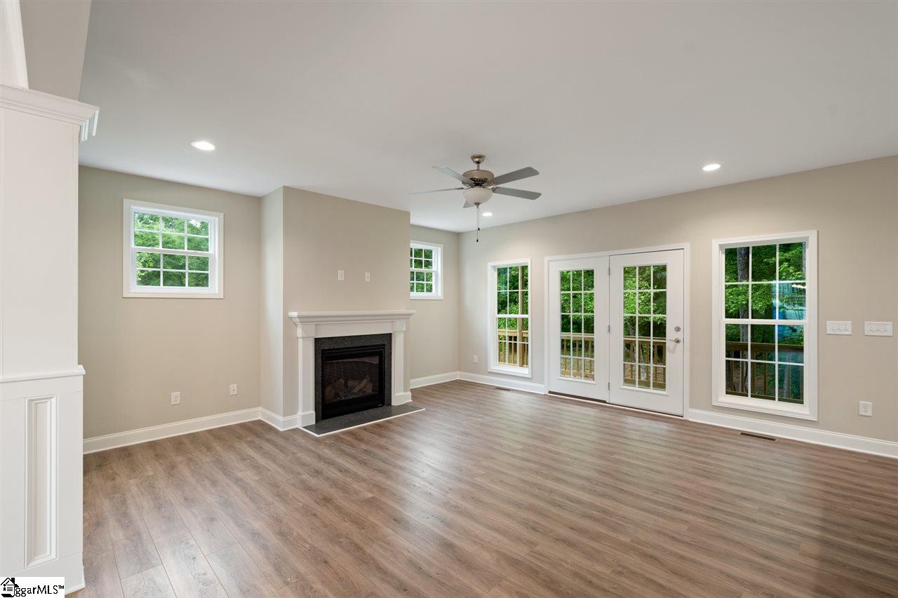 543 Winsland Way Moore, SC 29369 - Photo 6 of 34
