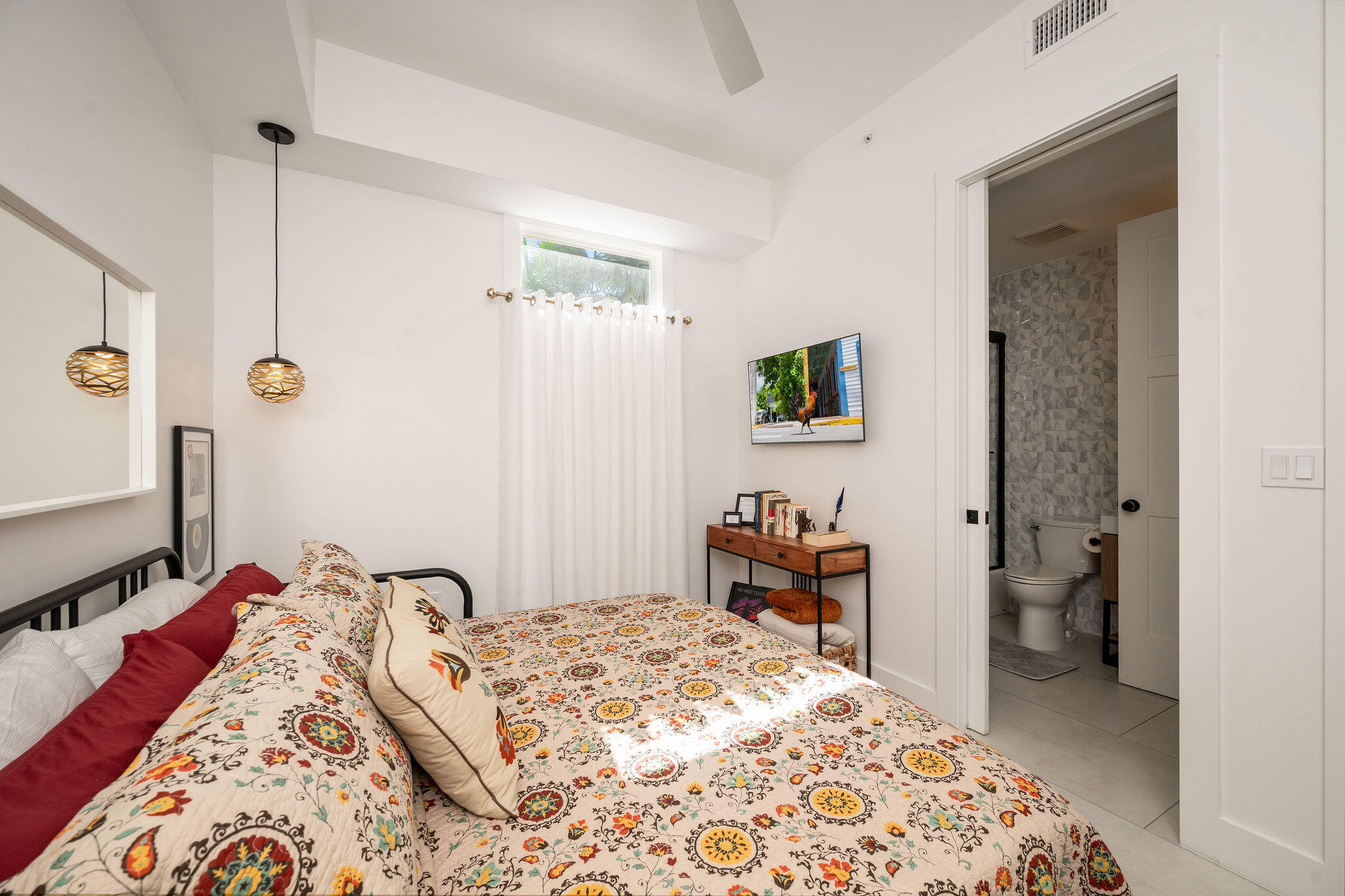 927 Thomas Street, Unit 2 Key West, FL 33040 - Photo 17 of 44 NDP_9409