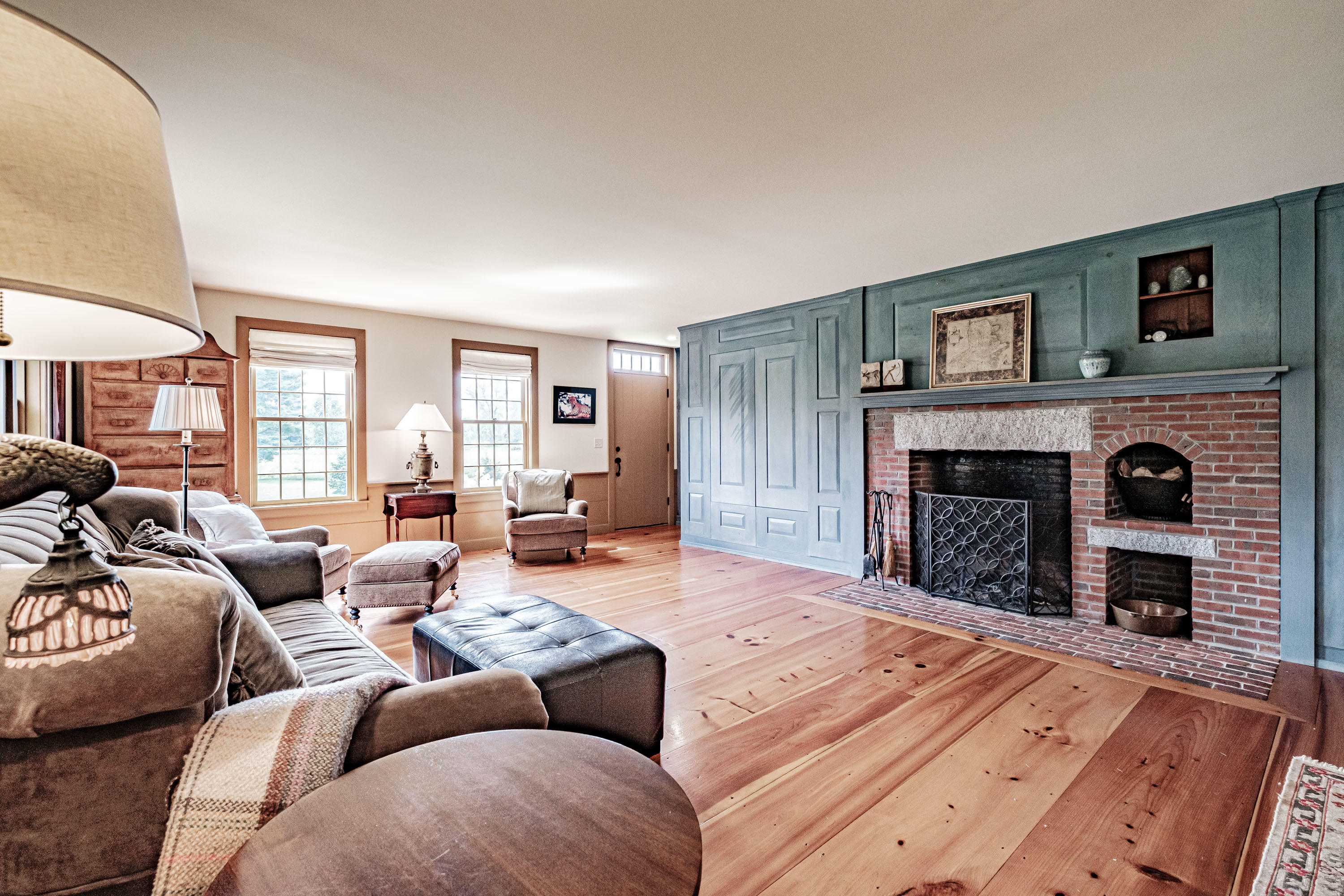 573 North Road Yarmouth, ME 04096 - Photo 24 of 118 Custom Built-ins