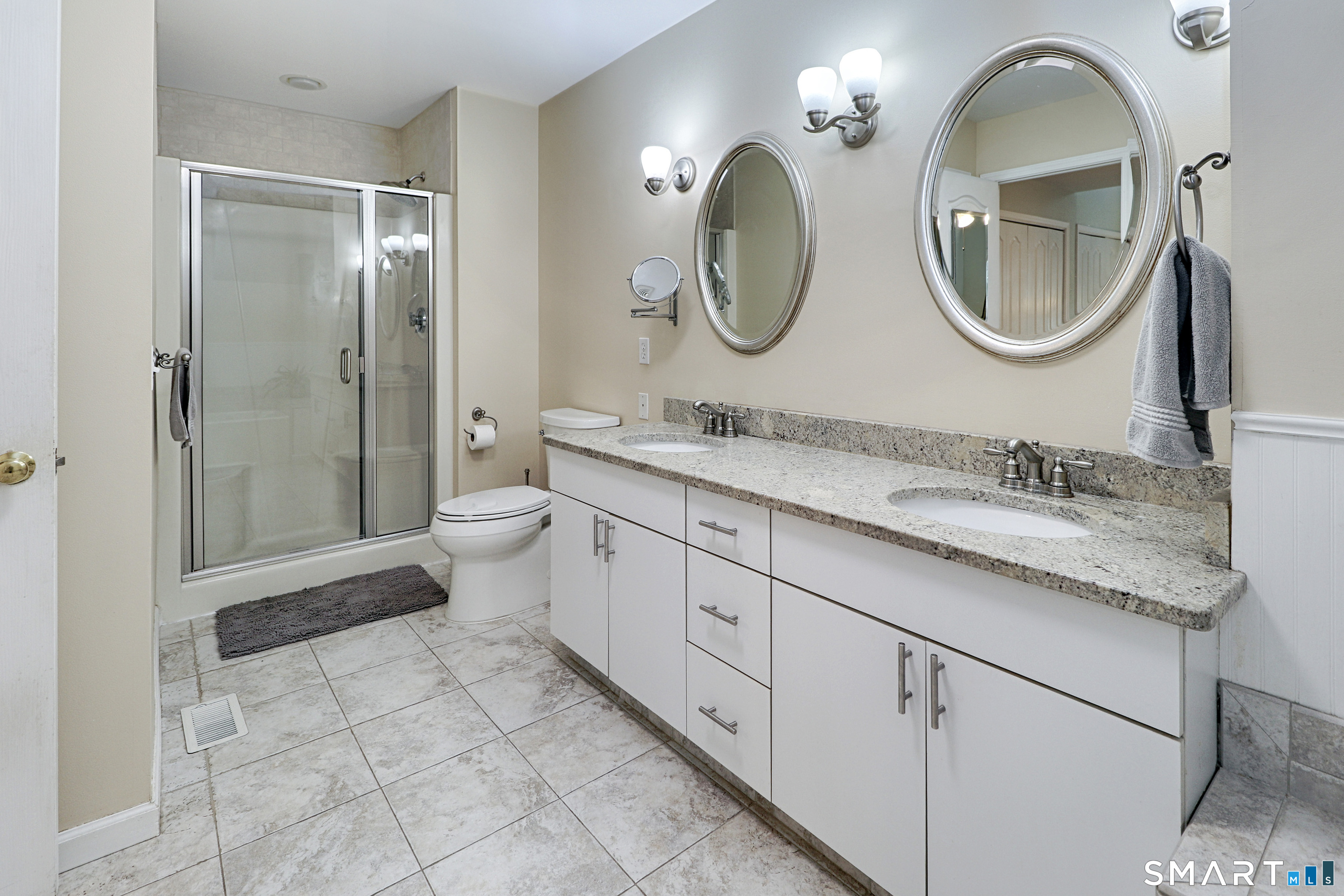 415 Pitkin Hollow, Unit 415 Trumbull, CT 06611 - Photo 16 of 35 Primary Bathroom with new shower doors