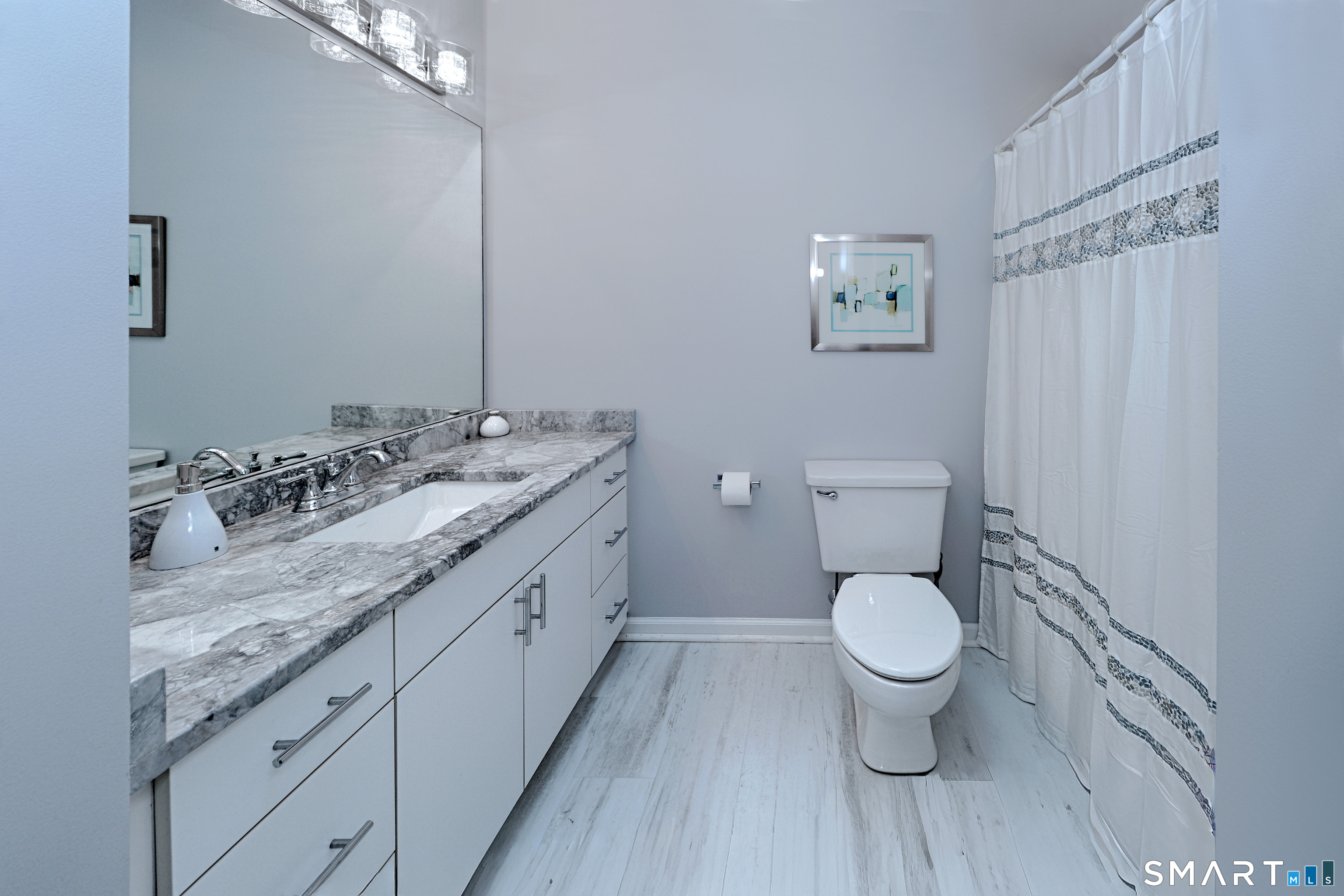415 Pitkin Hollow, Unit 415 Trumbull, CT 06611 - Photo 18 of 35 Upstairs bathroom with new upscale vinyl floor