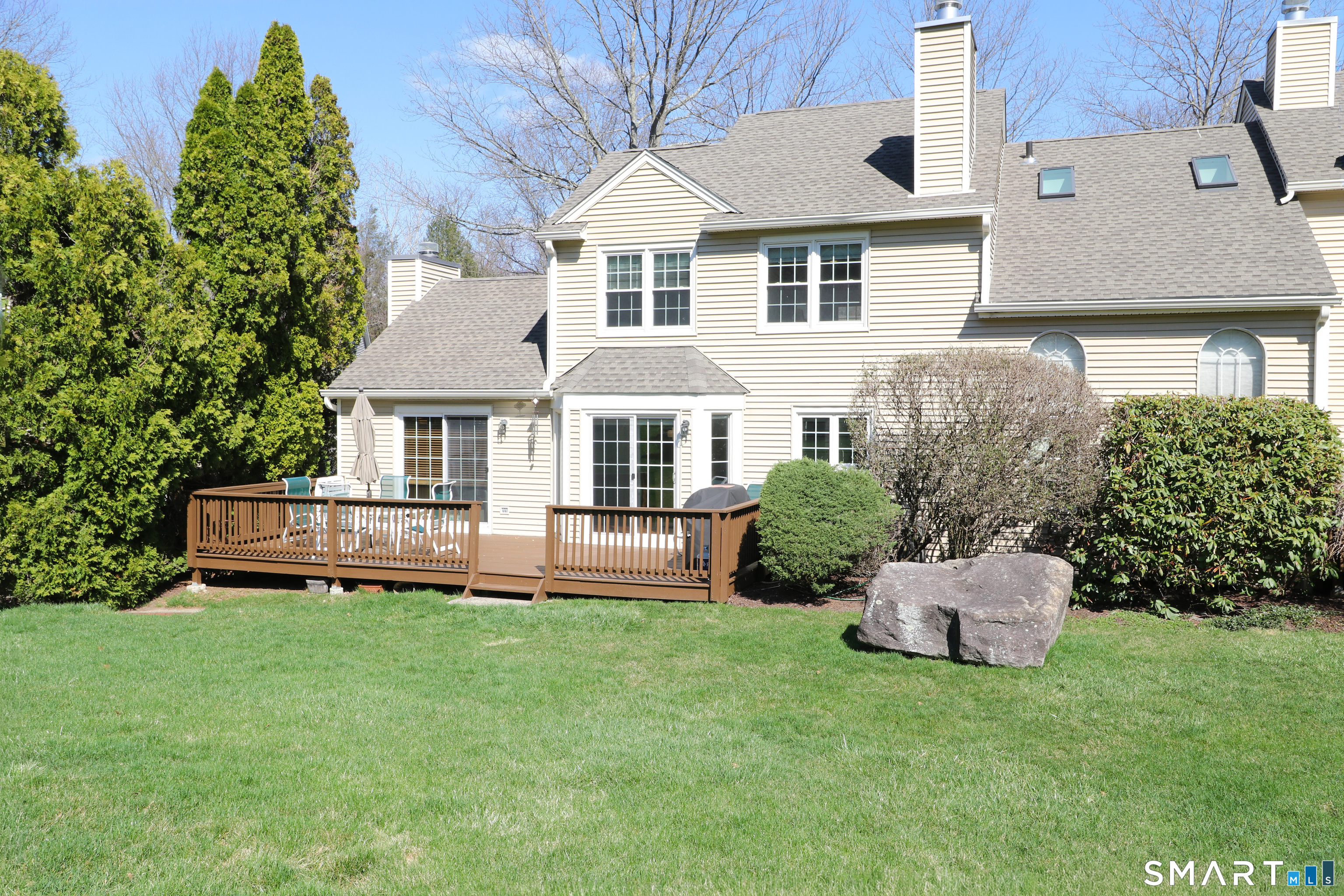 415 Pitkin Hollow, Unit 415 Trumbull, CT 06611 - Photo 2 of 35 View of back of the house