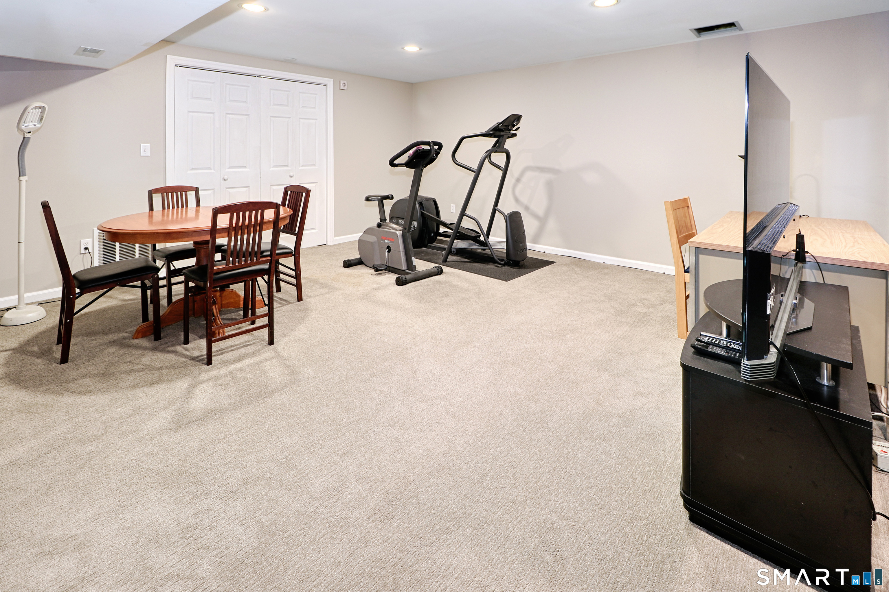 415 Pitkin Hollow, Unit 415 Trumbull, CT 06611 - Photo 25 of 35 Another view of this large basement