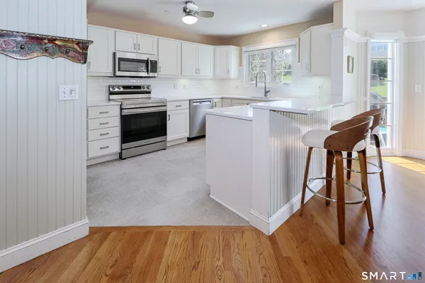 $675,000 | 415 Pitkin Hollow, Unit 415, Trumbull, CT 06611