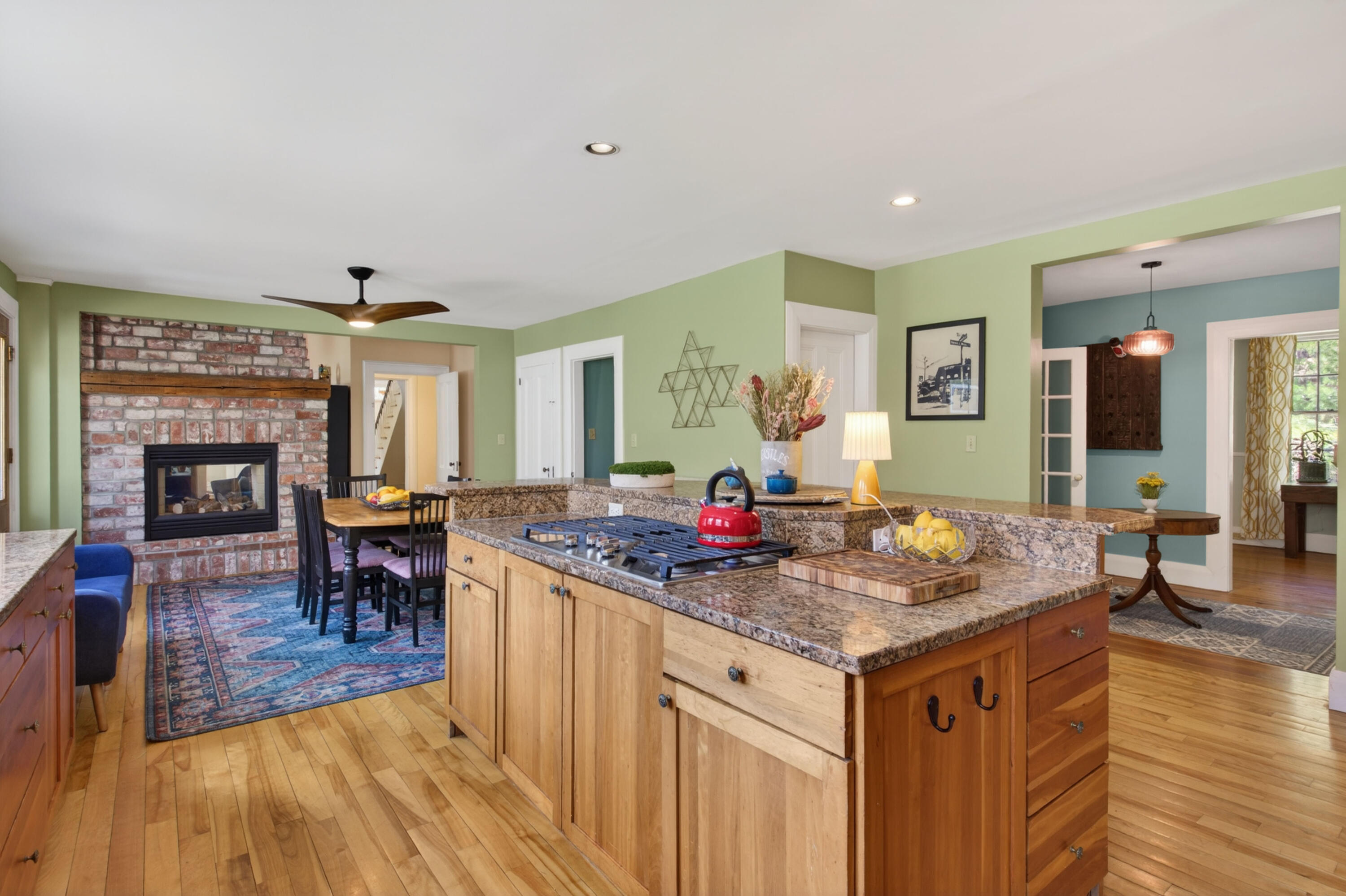 9 Fox Hall Road Falmouth, ME 04105 - Photo 6 of 53 9_Fox_Hall_Rd_034