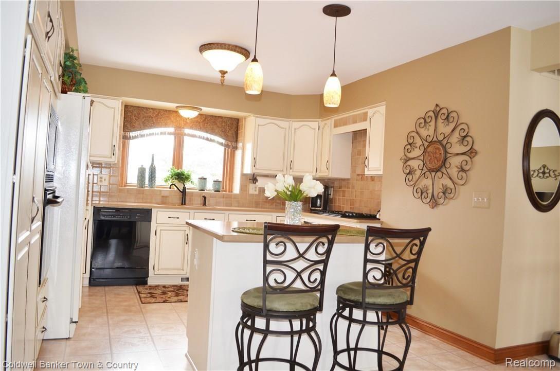 5979 Bordman Road Dryden, MI 48428 - Photo 11 of 47 Kitchen1.jpg
