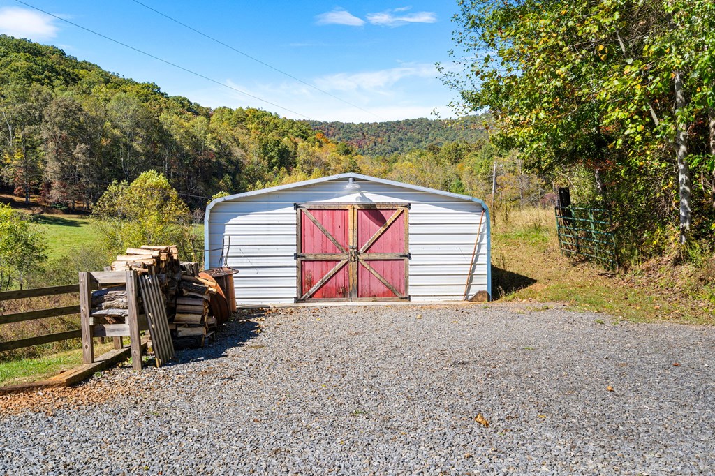 185 Clate Fain Road Murphy, NC 28906 - Photo 36 of 40