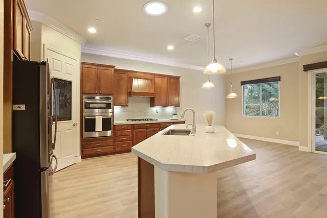 $669,950 | 2707 Robinwood Avenue, Manteca, CA 95336