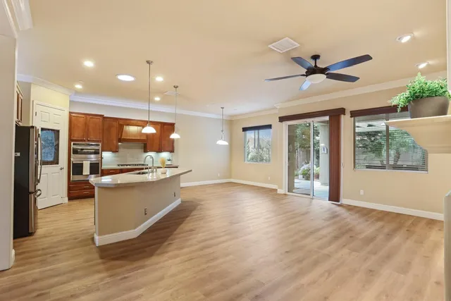 $669,950 | 2707 Robinwood Avenue, Manteca, CA 95336