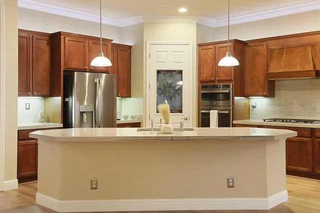 $669,950 | 2707 Robinwood Avenue, Manteca, CA 95336