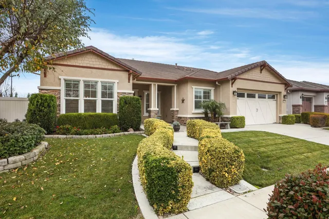 $669,950 | 2707 Robinwood Avenue, Manteca, CA 95336