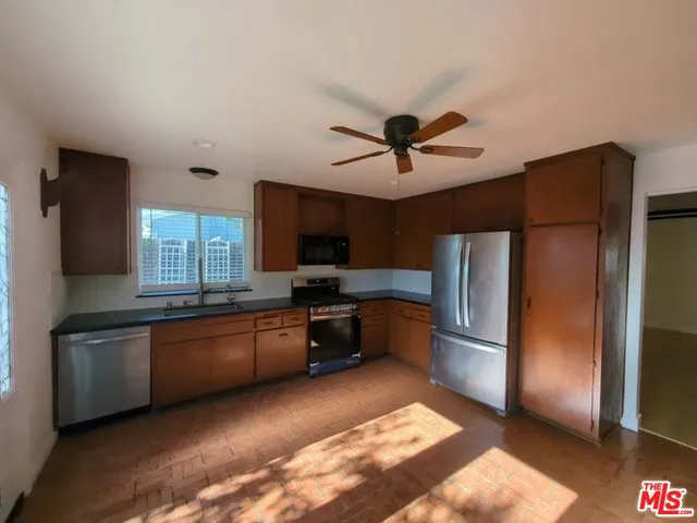 $5,500 | 6656 Swan Street, Ventura, CA 93003