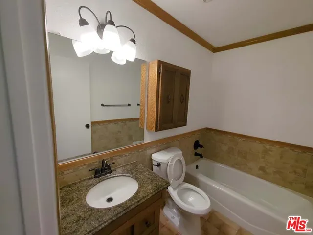 $5,500 | 6656 Swan Street, Ventura, CA 93003