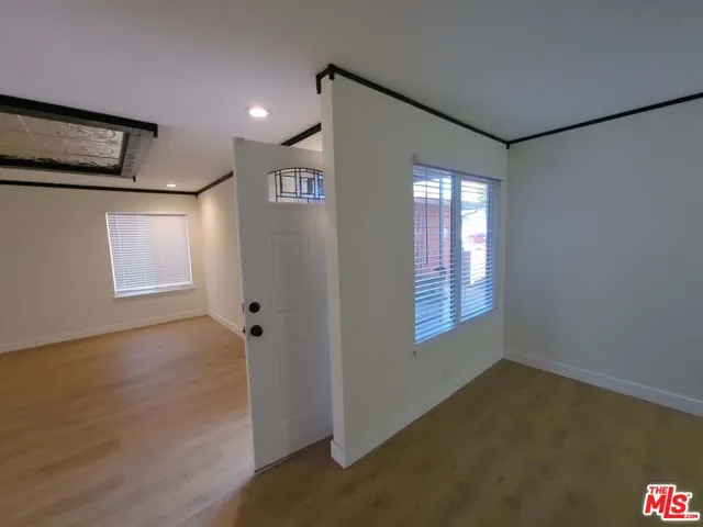 $5,500 | 6656 Swan Street, Ventura, CA 93003