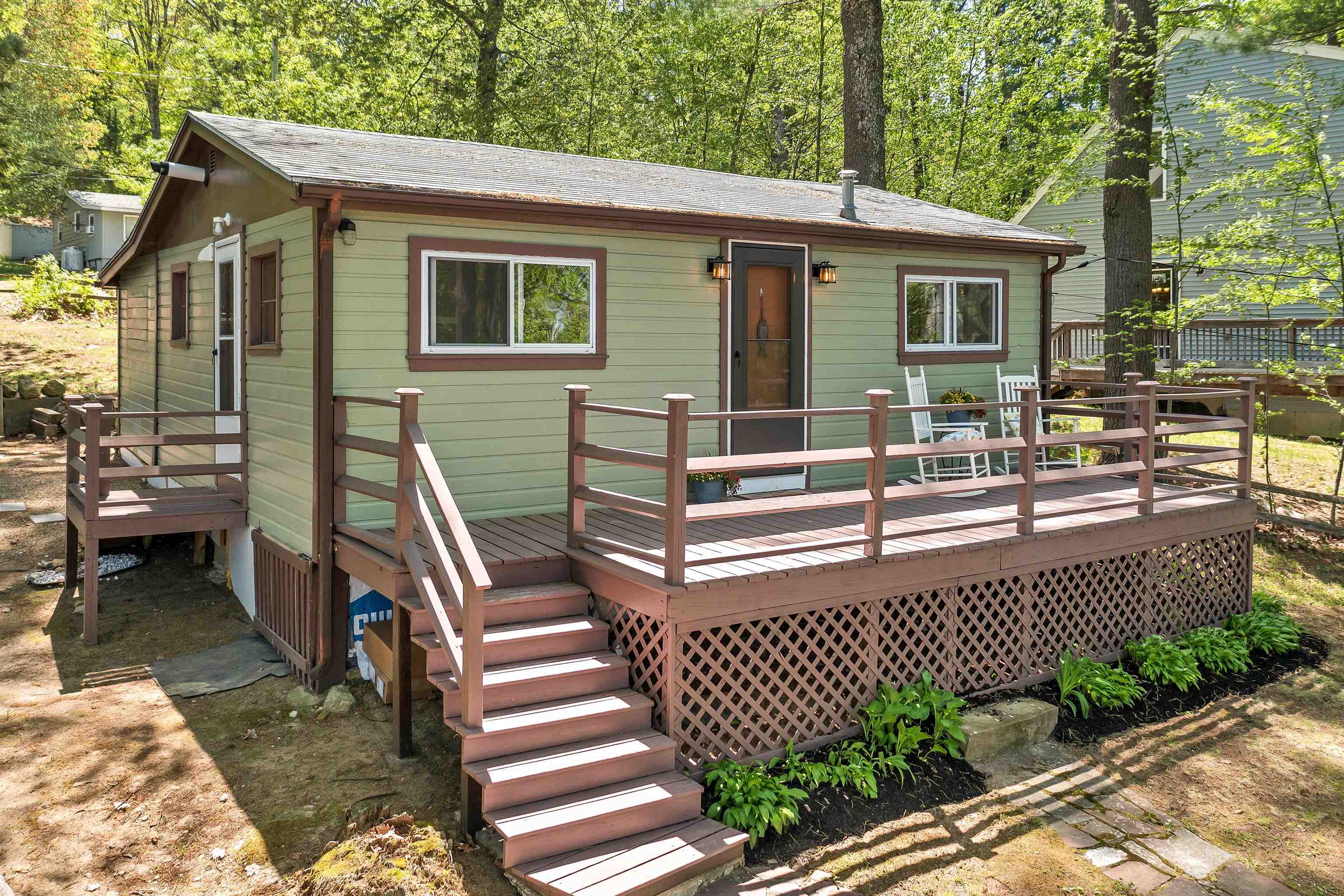 9 Woodlawn Road Raymond, NH 03077 - Photo 1 of 30 Gallery Image 1