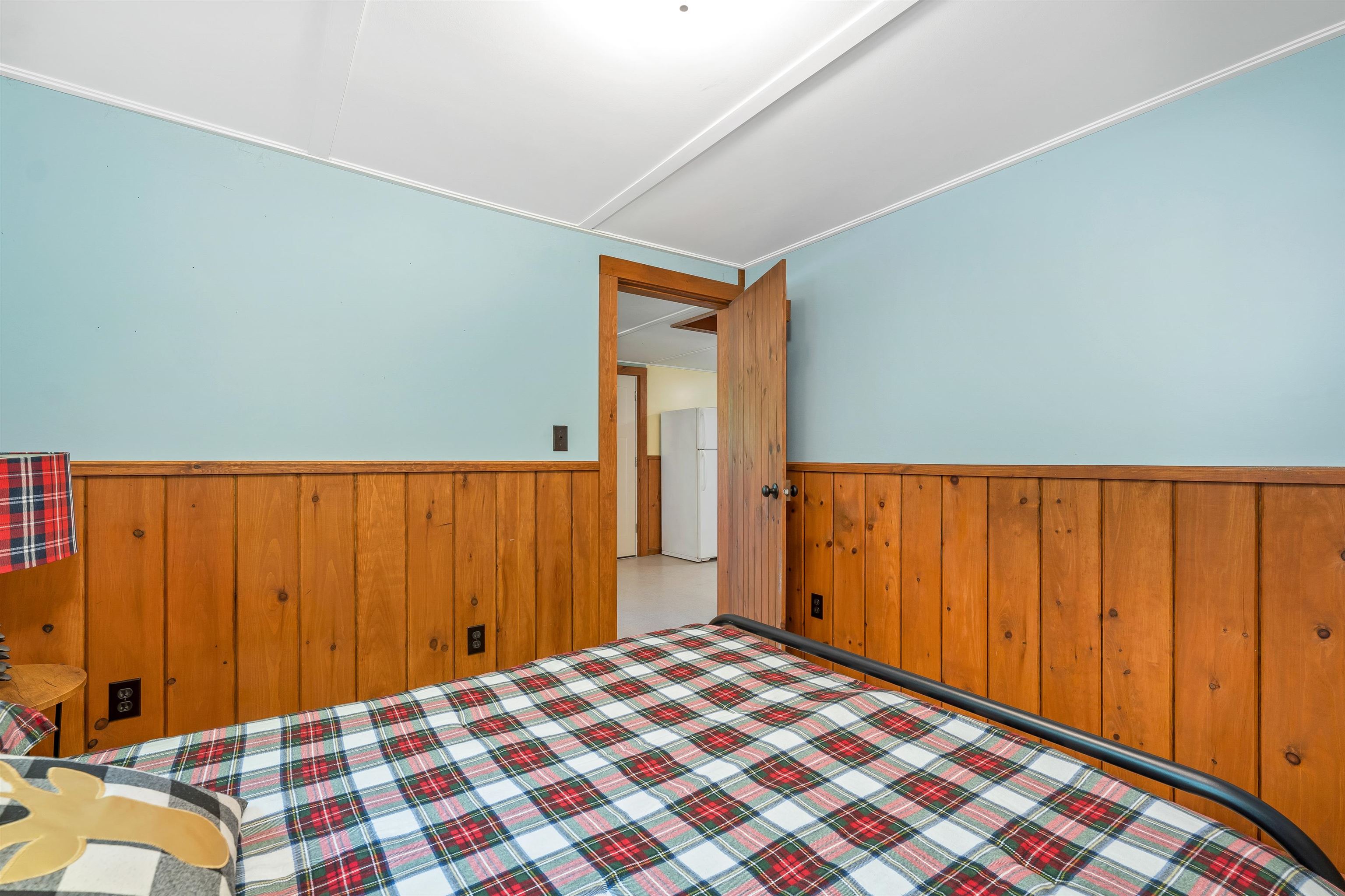 9 Woodlawn Road Raymond, NH 03077 - Photo 13 of 30 Gallery Image 13