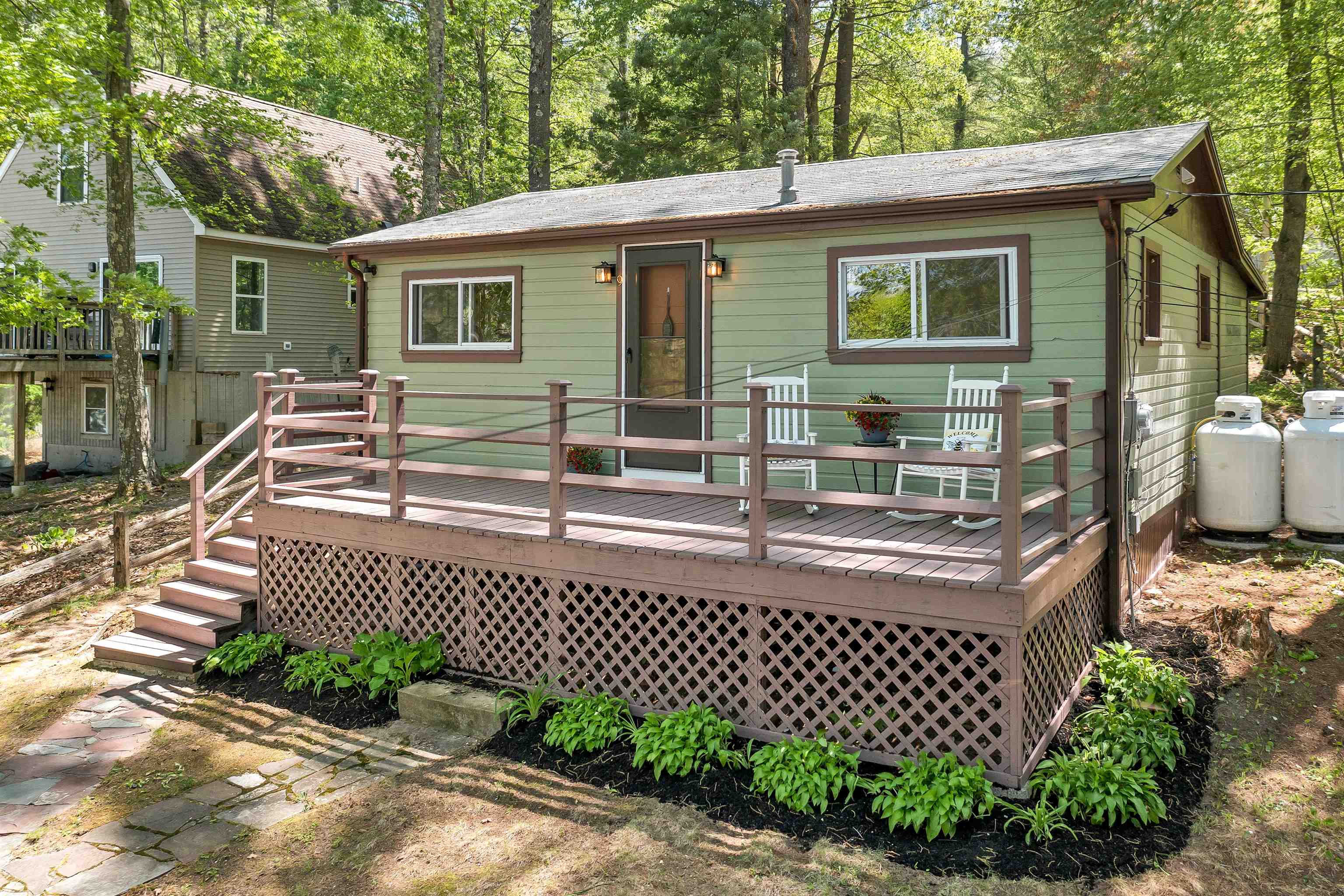 9 Woodlawn Road Raymond, NH 03077 - Photo 19 of 30 Gallery Image 19