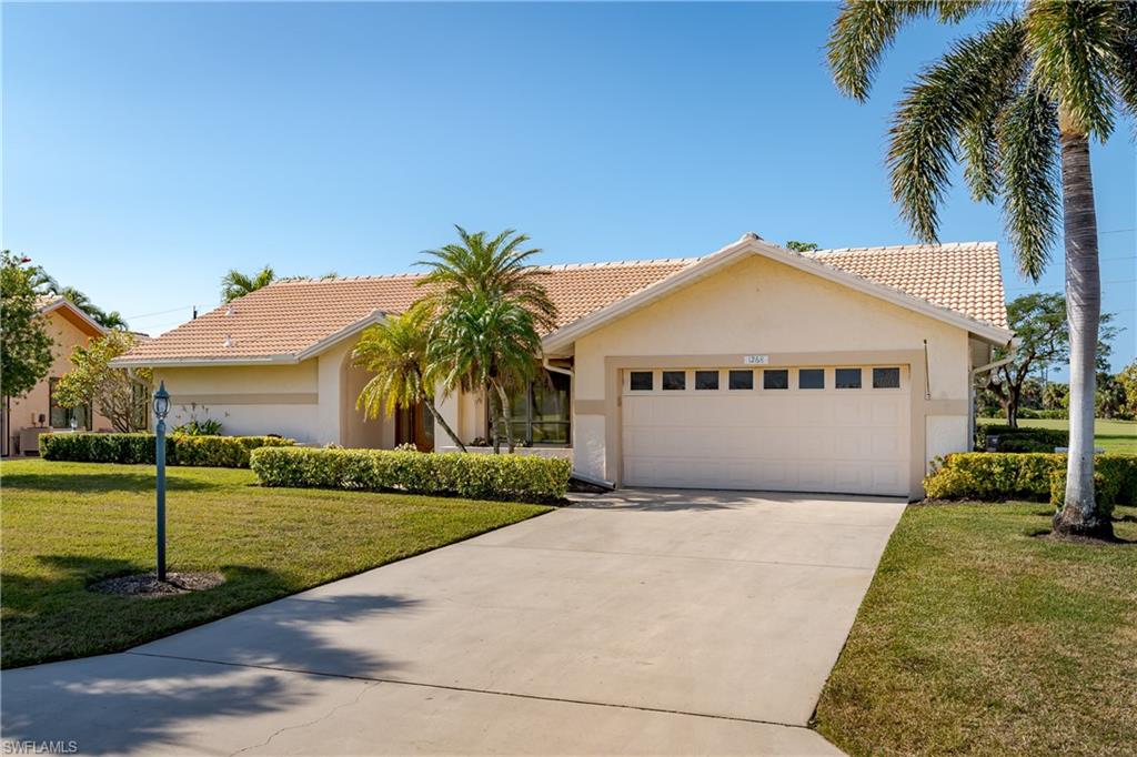 1268 Foxfire Lane Naples, FL 34104 - Photo 27 of 50