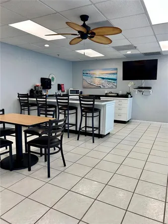 a view of a tennis court