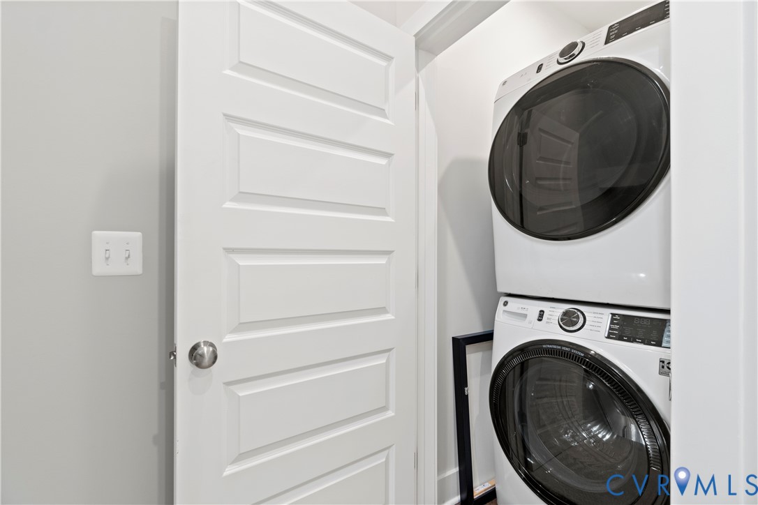 3603 Edna Path, Unit B Henrico, VA 23233 - Photo 37 of 41 a view of a hallway with washer and dryer