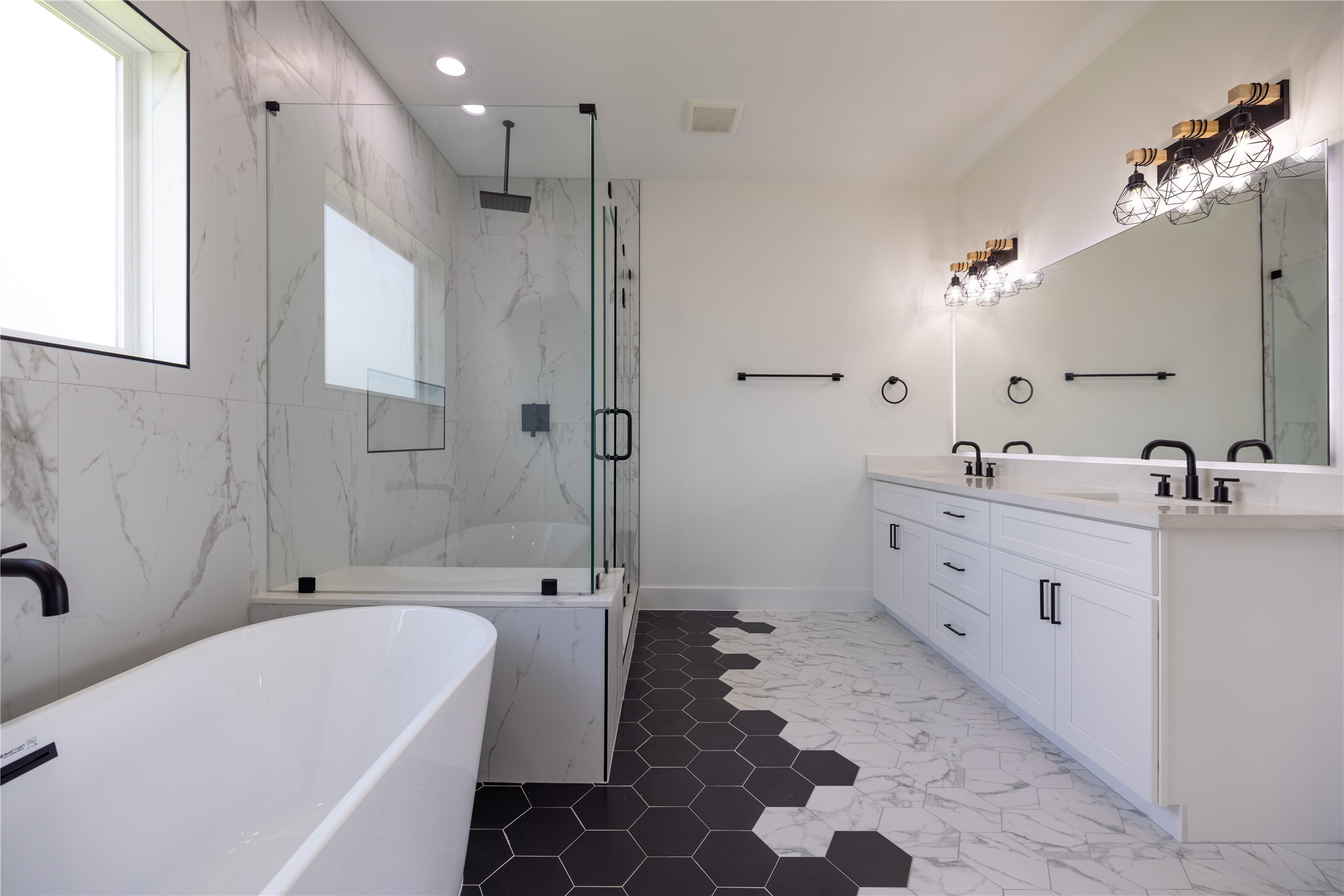 1816 West Street Houston, TX 77026 - Photo 15 of 21