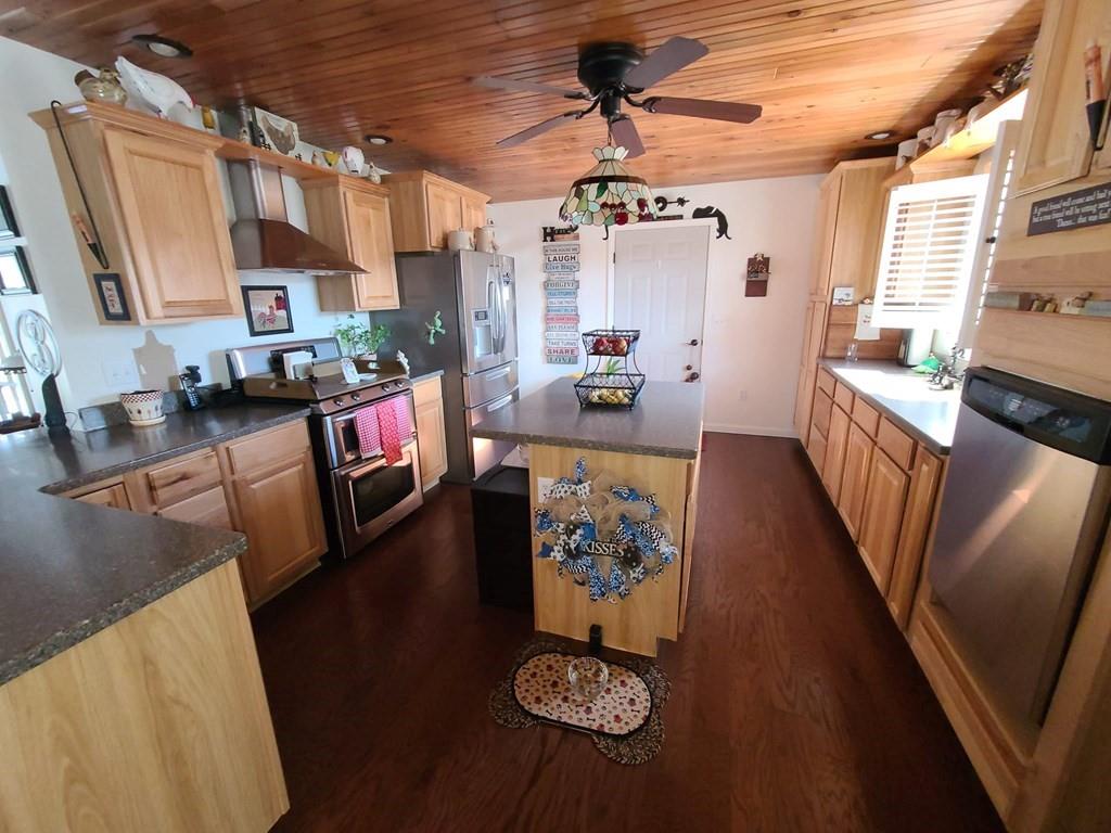 1101 Tin Town Road Sligo, PA 16255 - Photo 28 of 41 a very nice looking dining room with wooden floor