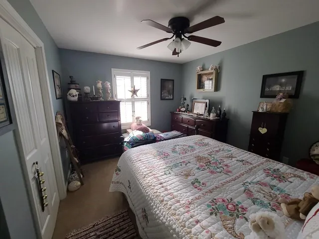 a view of walk in closet