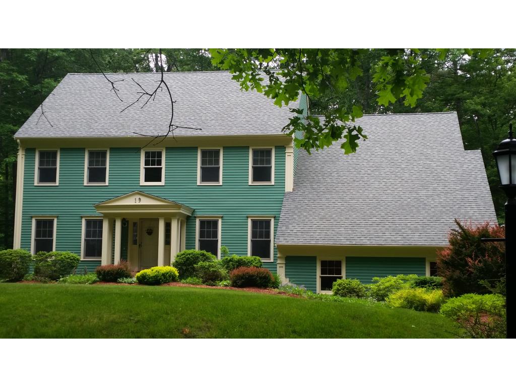 19 Country Farm Road Stratham, NH 03885 - Photo 1 of 23