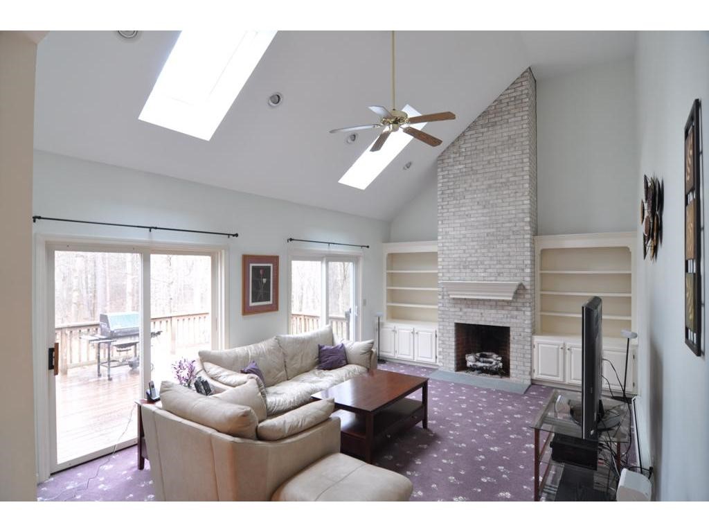 19 Country Farm Road Stratham, NH 03885 - Photo 6 of 23
