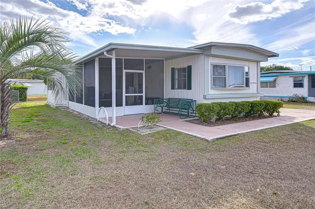 $89,900 | 39612 Sterling Drive, Zephyrhills, FL 33542