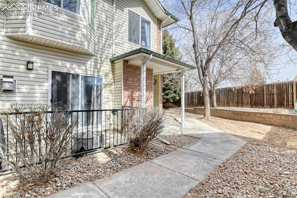 2095 Legacy Ridge View, Unit 101 Colorado Springs, CO 80910 - Photo 3 of 27