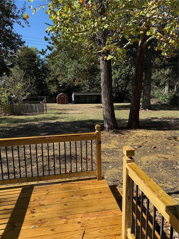 240 Southeast 131st Road Warrensburg, MO 64093 - Photo 2 of 20