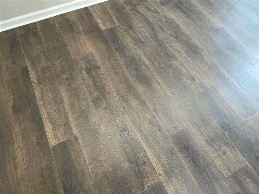 240 Southeast 131st Road Warrensburg, MO 64093 - Photo 5 of 20