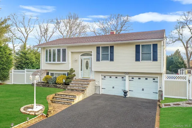 $669,000 | 131 Joline Road, Port Jefferson Station, NY 11776