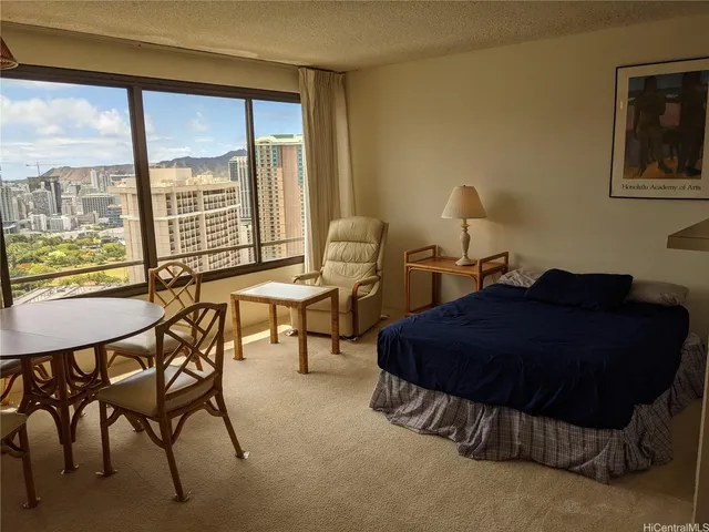 $1,950 | 1778 Ala Moana Boulevard, Unit 3715, Honolulu, HI 96815