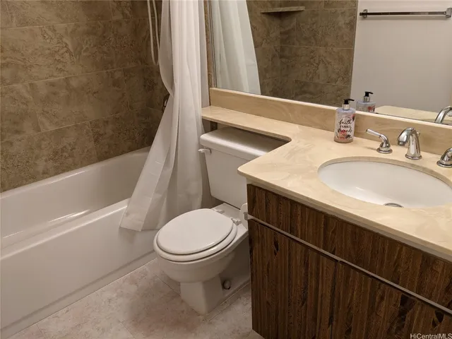 $1,950 | 1778 Ala Moana Boulevard, Unit 3715, Honolulu, HI 96815