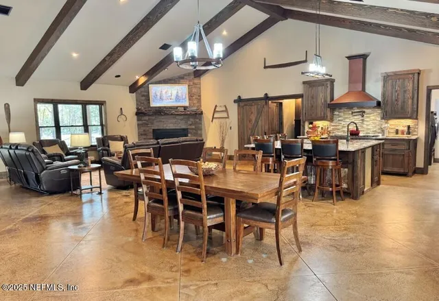 $1,950,000 | 2011 Southwest Highway 361, Steinhatchee, FL 32359