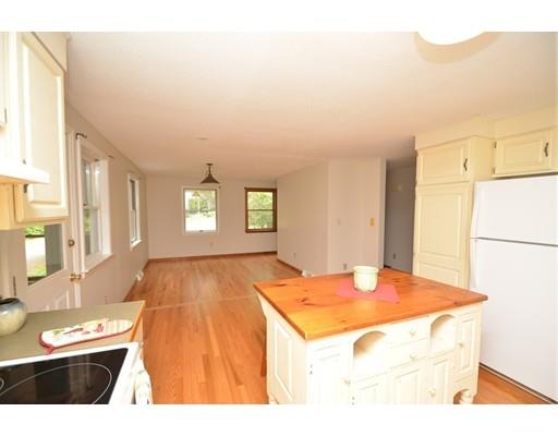 13 South Valley Road Pelham, MA 01002 - Photo 14 of 35