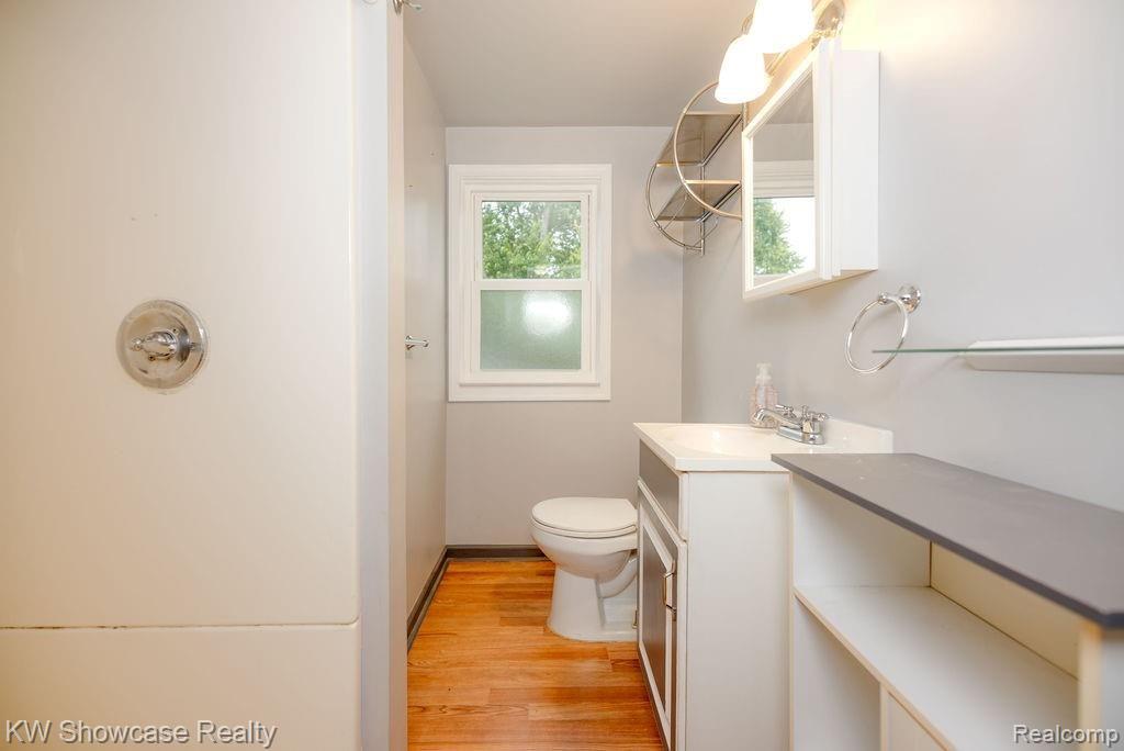 8465 Rivard Avenue Warren, MI 48089 - Photo 19 of 29 8465Rivard-18.jpg