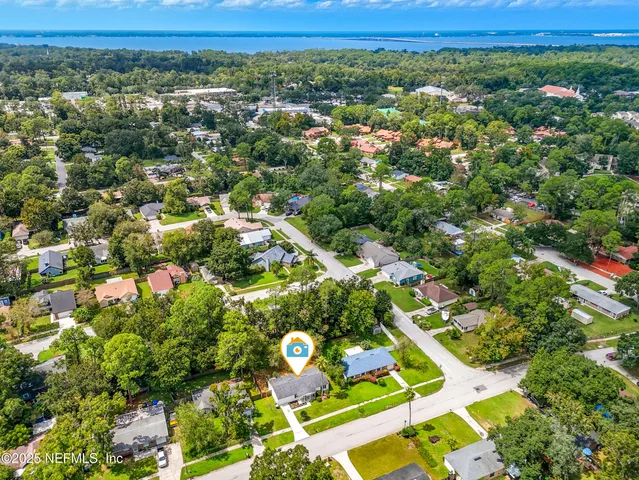 $319,000 | 11520 Gwynford Lane, Jacksonville, FL 32223