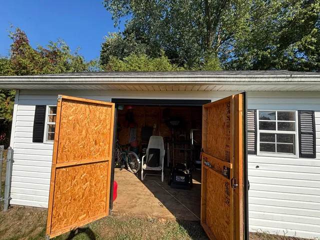 $299,000 | 60 North Plum Street, Hart, MI 49420