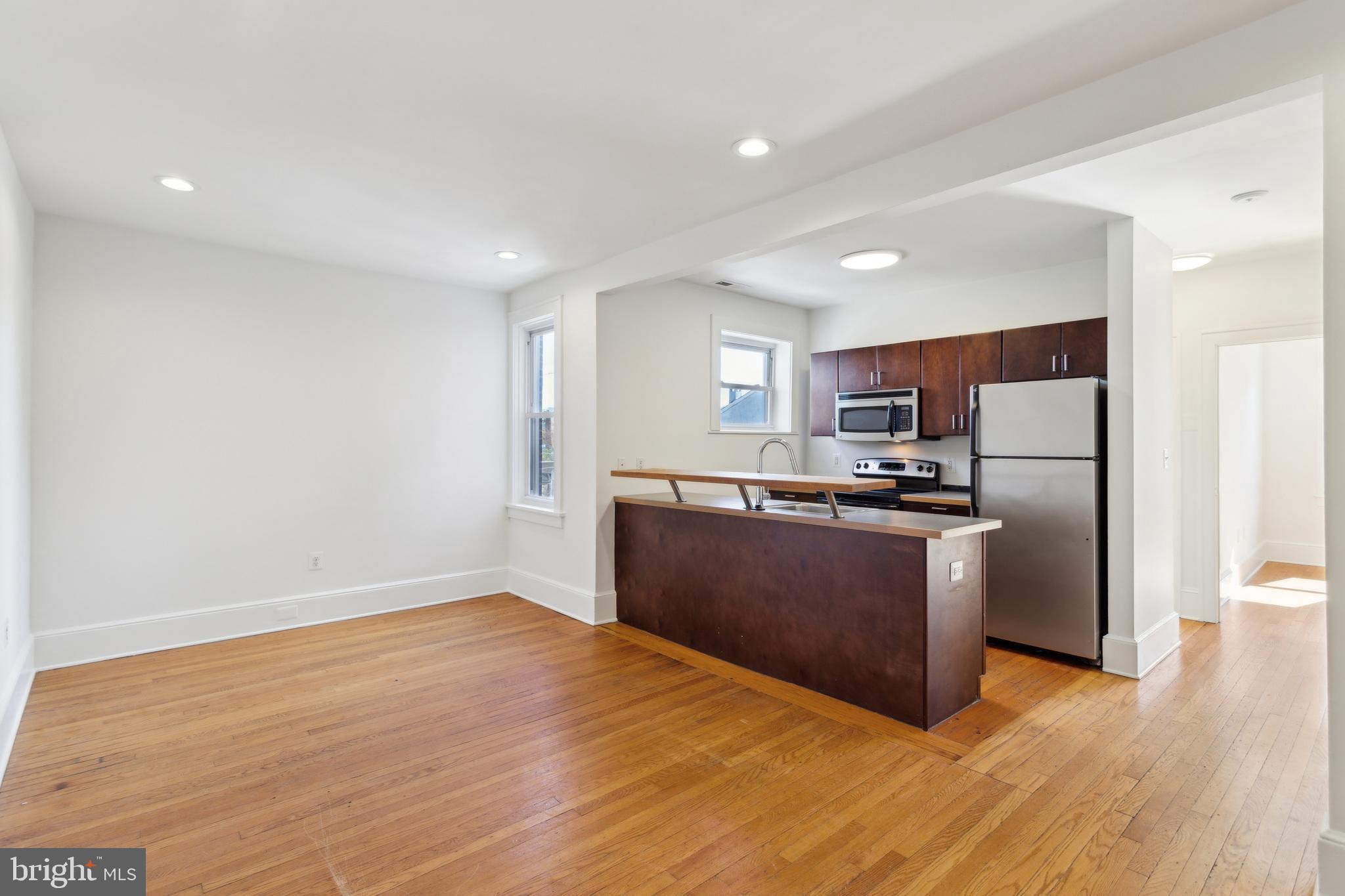 5150 Ridge Avenue, Unit 2 Philadelphia, PA 19128 - Photo 3 of 18