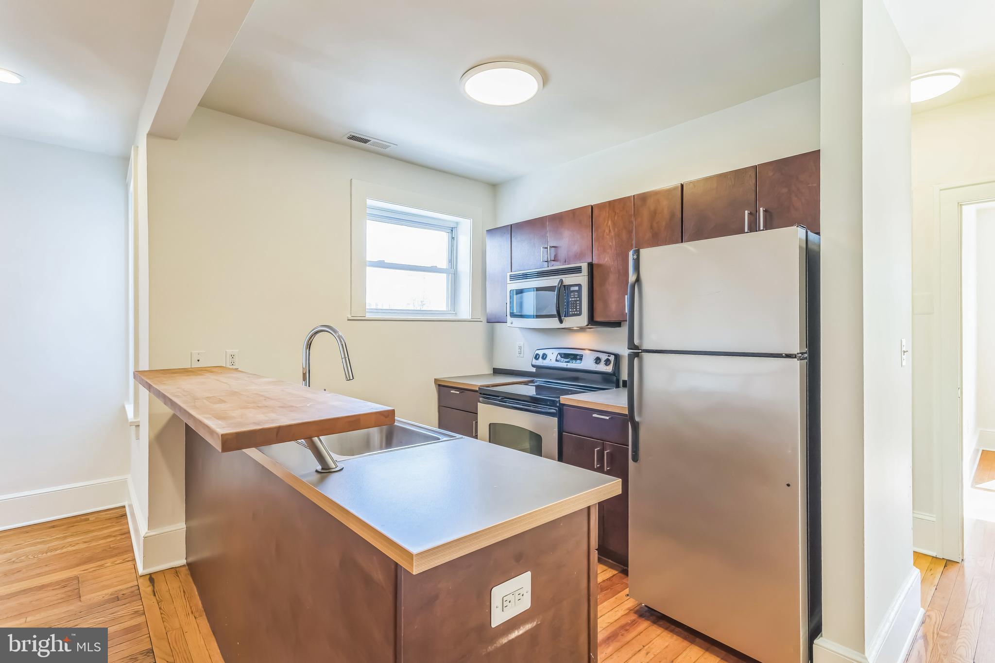 5150 Ridge Avenue, Unit 2 Philadelphia, PA 19128 - Photo 4 of 18