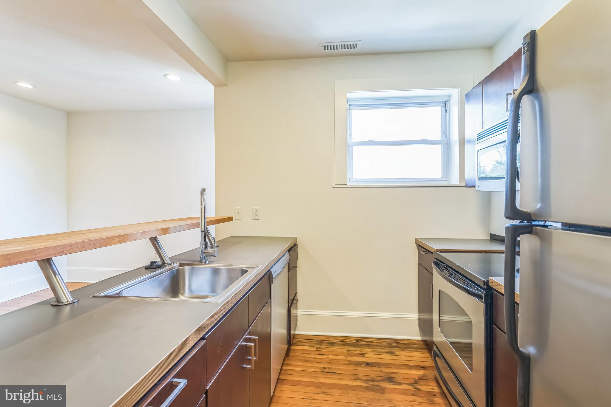 5150 Ridge Avenue, Unit 2 Philadelphia, PA 19128 - Photo 5 of 18