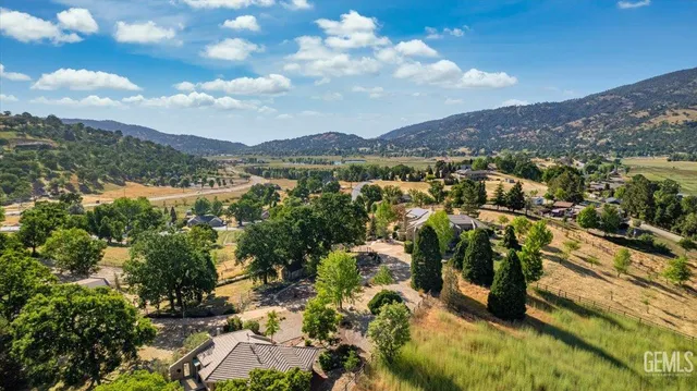 $1,375,000 | Undisclosed Address, Tehachapi, CA 93561