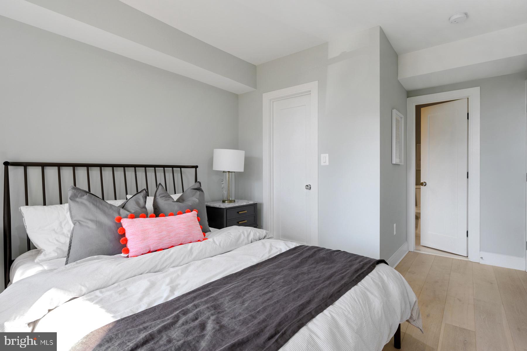 5622 13th Street Northwest, Unit 2 Washington, DC 20011 - Photo 7 of 24