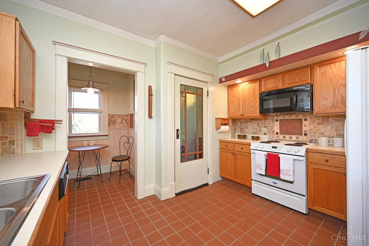 116 Dewey Street Hamilton, OH 45011 - Photo 14 of 47