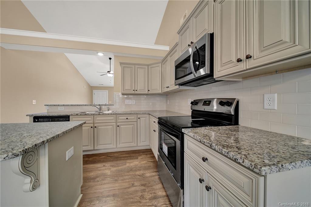 1684 Old Friendship Road Rock Hill, SC 29730 - Photo 4 of 26 Gallery Image 4
